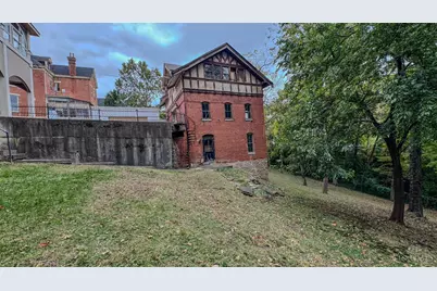 2304 Upland Place, Cincinnati, OH 45206 - Photo 11