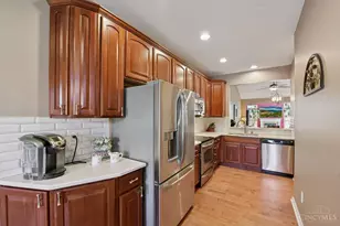 7411 Victoria Falls Ave, Deerfield Township, OH 45039 - Photo 5