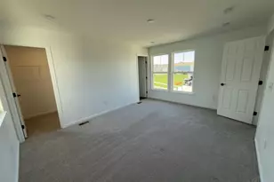 5750 Azra Ct, Hamilton Township, OH 45152 - Photo 15