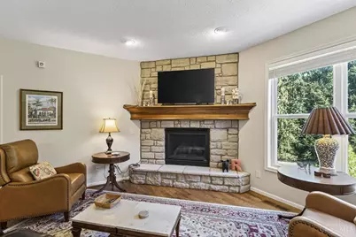 8022 Stonegate Drive, Anderson Township, OH 45255 - Photo 17