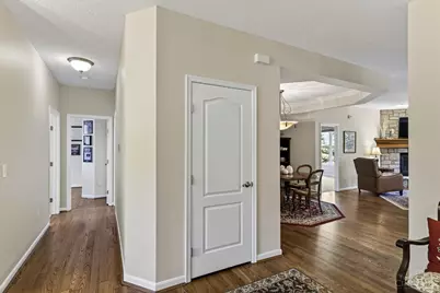 8022 Stonegate Drive, Anderson Township, OH 45255 - Photo 11