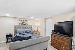 295 Dorchester Ave, Cincinnati, OH 45219 - Photo 17