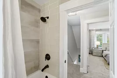 295 Dorchester Avenue, Cincinnati, OH 45219 - Photo 15