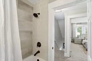 295 Dorchester Ave, Cincinnati, OH 45219 - Photo 15