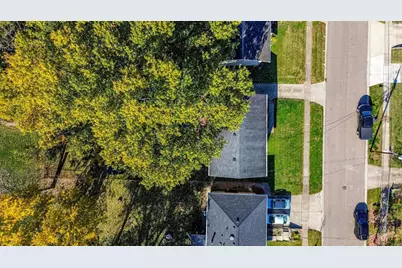 6855 Sayler Avenue, Cincinnati, OH 45233 - Photo 45