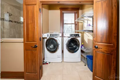 229 W Court Street, Cincinnati, OH 45202 - Photo 63