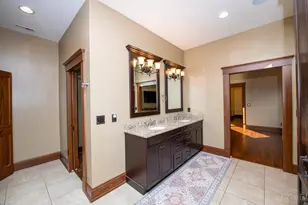 229 W Court St, Cincinnati, OH 45202 - Photo 61