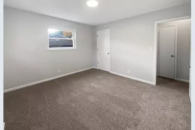 698 Winding Way, Union Township, OH 45245 - Photo 19