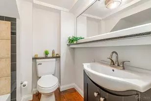 3903 Dumont St, Cincinnati, OH 45226 - Photo 9