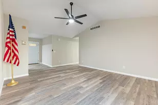 99 Waynoka Dr, Franklin Township, OH 45171 - Photo 3