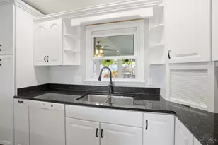 6604 Hitchingpost Ln, Anderson Township, OH 45230 - Photo 11