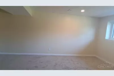 11685 Hamlet Road, Forest Park, OH 45240 - Photo 13