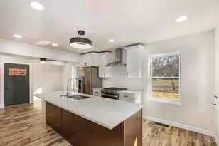 30 Gambier Cir, Green Hills, OH 45218 - Photo 5