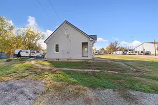 312 White Oak St, Higginsport, OH 45131 - Photo 7