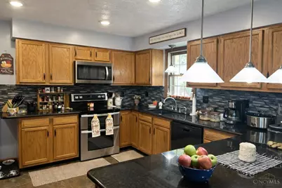 784 Kelly Drive, Wilmington, OH 45177 - Photo 3