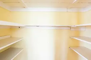 2067 Riverside Dr, Cincinnati, OH 45202 - Photo 19