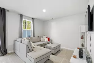 42 Wentworth Ln, Deer Park, OH 45236 - Photo 5