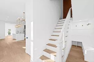 3129 Hackberry St, Cincinnati, OH 45207 - Photo 7