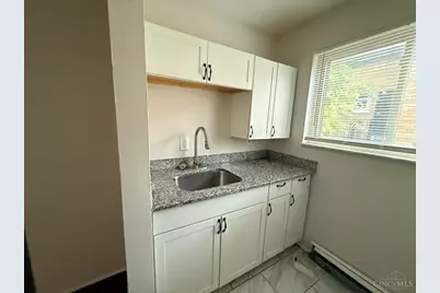 3553 Van Antwerp Place, Cincinnati, OH 45229 - Photo 11