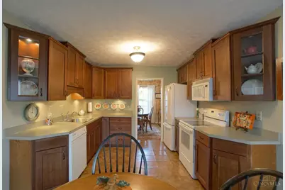 126 Chapel Hill Drive, Fairfield, OH 45014 - Photo 7