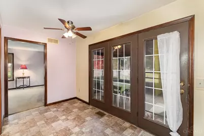 146 Overcliff Road, Cincinnati, OH 45233 - Photo 9