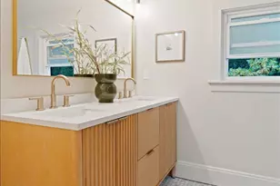 2185 Crane Ave, Cincinnati, OH 45207 - Photo 19