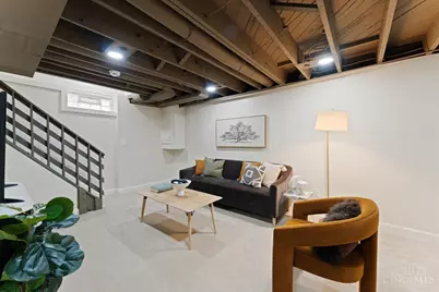 2185 Crane Avenue, Cincinnati, OH 45207 - Photo 23