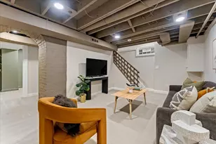 2185 Crane Ave, Cincinnati, OH 45207 - Photo 33