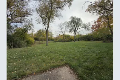 7630 Mad River Road, Miami Township, OH 45459 - Photo 17