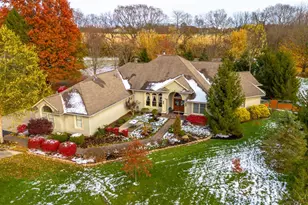 1358 Orchard Run Dr, Turtle Creek Township, OH 45036 - Photo 3