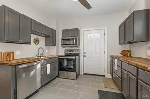 519 Maple St, Elmwood Place, OH 45216 - Photo 9