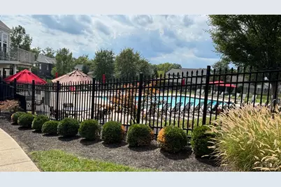 7787 Skyview Circle, Green Township, OH 45248 - Photo 35
