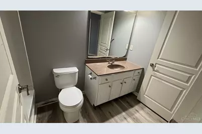 7787 Skyview Circle, Green Township, OH 45248 - Photo 29