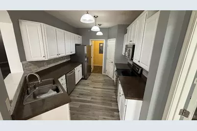 7787 Skyview Circle, Green Township, OH 45248 - Photo 5