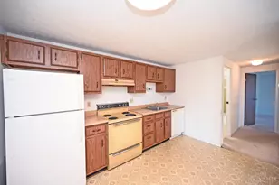 6617 Hearne Rd, Green Township, OH 45248 - Photo 13