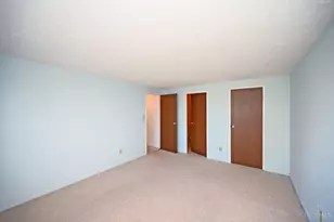 6617 Hearne Rd, Green Township, OH 45248 - Photo 17