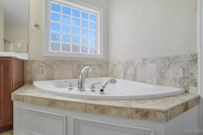 295 Stratford Lane, Beavercreek, OH 45385 - Photo 19