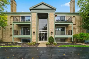 9760 Bunker Hill Ln, Montgomery, OH 45242 - Photo 3