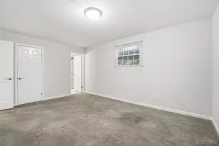 9760 Bunker Hill Ln, Montgomery, OH 45242 - Photo 19