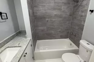 923 Rogers Pl, Cincinnati, OH 45206 - Photo 15