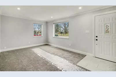 6662 Daleview Road, Colerain Township, OH 45247 - Photo 29