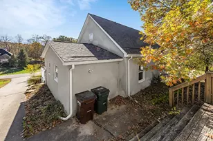 1868 Fieldcrest Dr, Lawrenceburg, IN 47025 - Photo 31