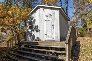 1868 Fieldcrest Dr, Lawrenceburg, IN 47025 - Photo 33