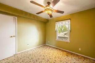 1868 Fieldcrest Dr, Lawrenceburg, IN 47025 - Photo 17