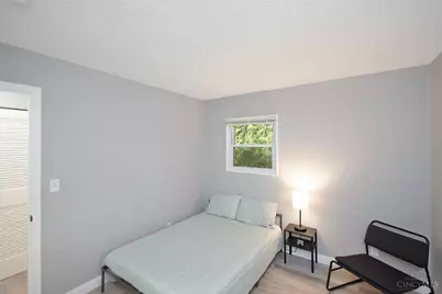 8831 Daly Road, Springfield Township, OH 45231 - Photo 15