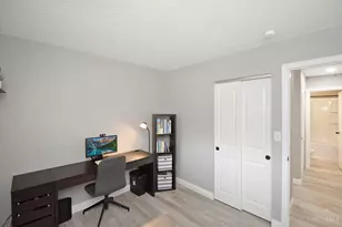 8831 Daly Rd, Springfield Township, OH 45231 - Photo 17