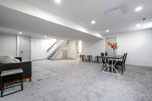 8693 Mockingbird Ln, Springfield Township, OH 45231 - Photo 31