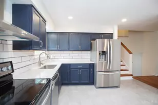 881 Asbury Rd, Anderson Township, OH 45255 - Photo 21