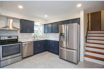 881 Asbury Road, Anderson Township, OH 45255 - Photo 23