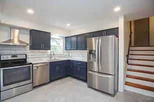 881 Asbury Rd, Anderson Township, OH 45255 - Photo 23